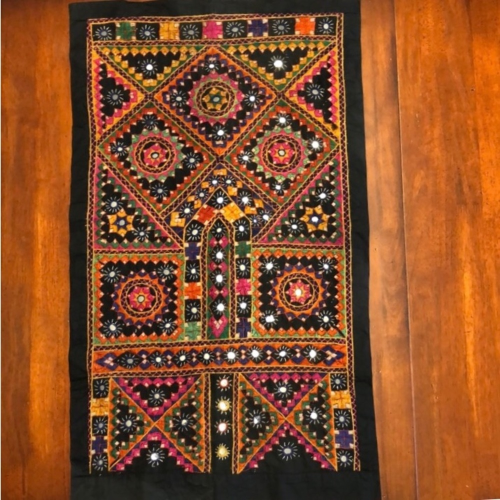Vintage Embroidered Quilt SUZANI Fabric Wall Art Textile